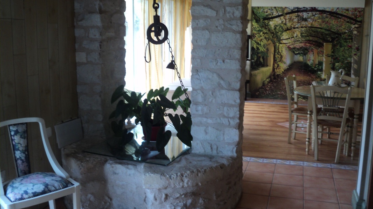 Photo of Others in Charron