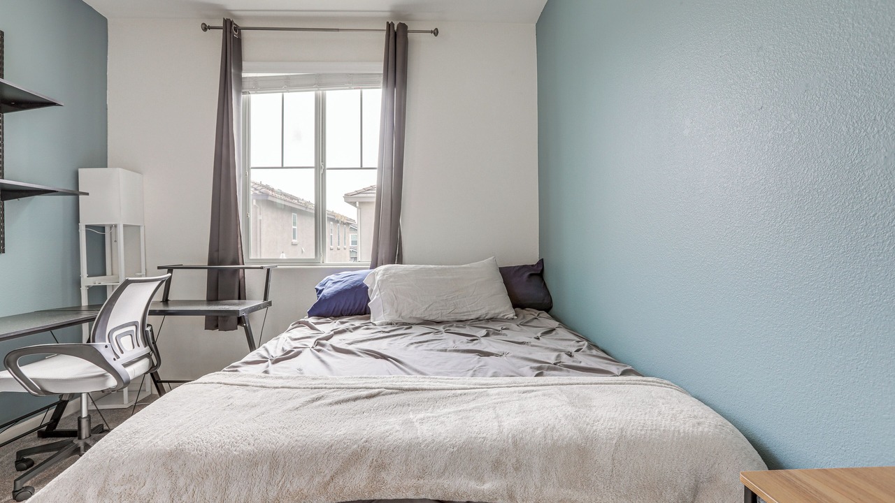 Photo of Bedroom in North Natomas