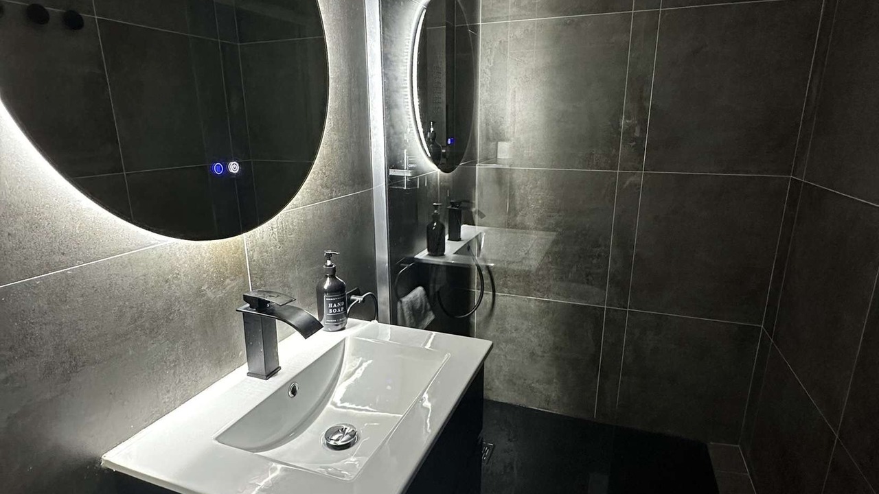 Photo of Bathroom in Vedene