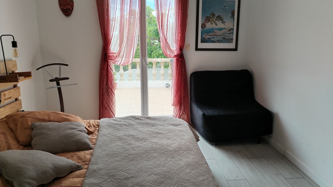 Photo of Bedroom in Roches Grises