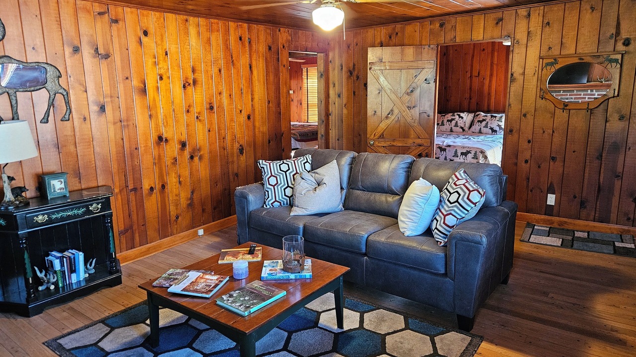 Photo of Livingroom in Grubville