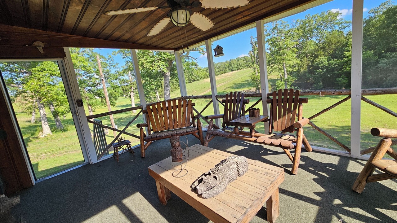 Photo of Patio Balcony in Grubville