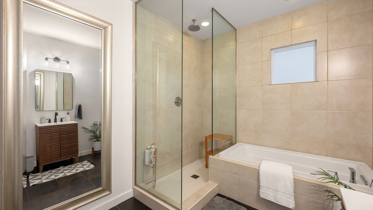 Photo of Bathroom in Wicker Park