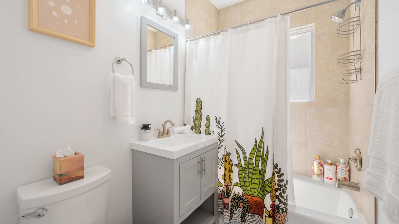 Photo of Bathroom in Wicker Park