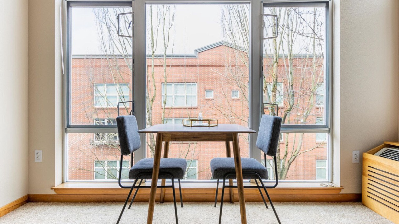 Photo of Others in Pearl District