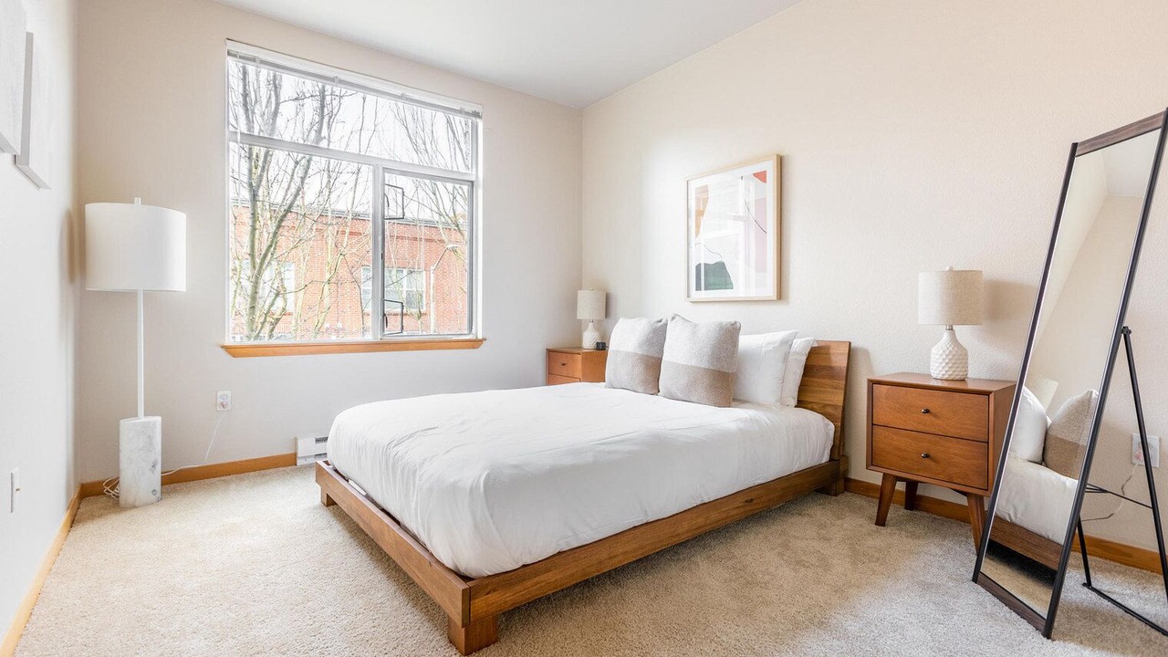Photo of Bedroom in Pearl District