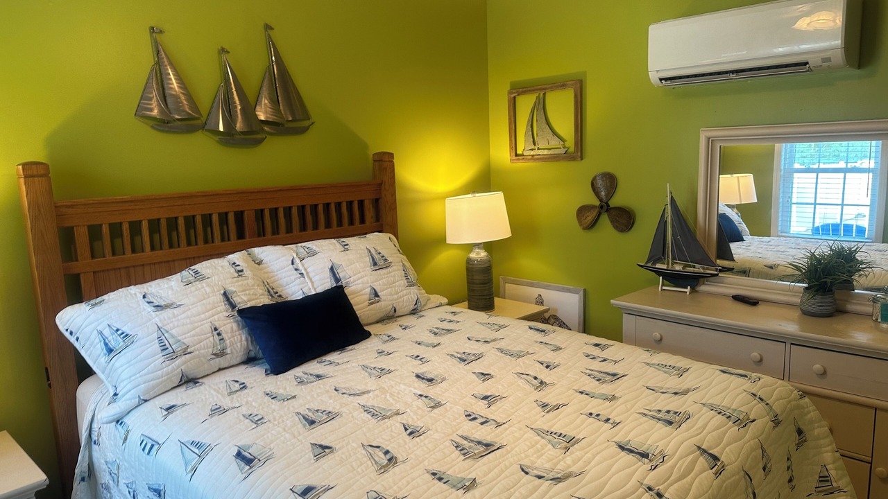 Photo of Bedroom in Tranquil Harbour