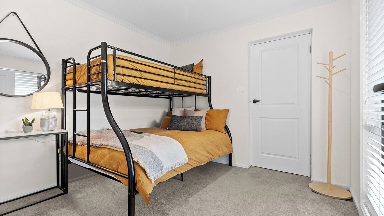 Photo of Bedroom in Patterson Lakes