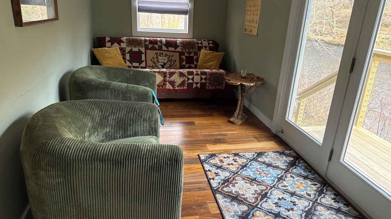 Photo of Livingroom in Livingston Manor