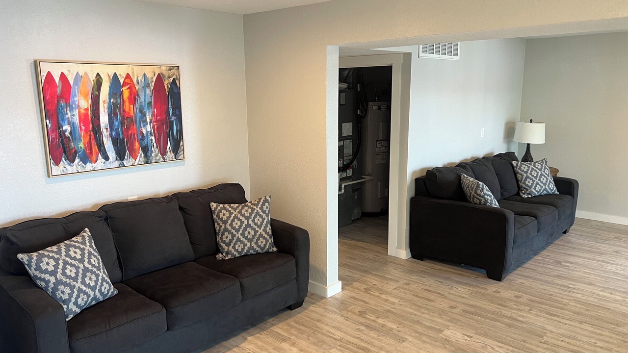 Photo of Bedroom in Grove