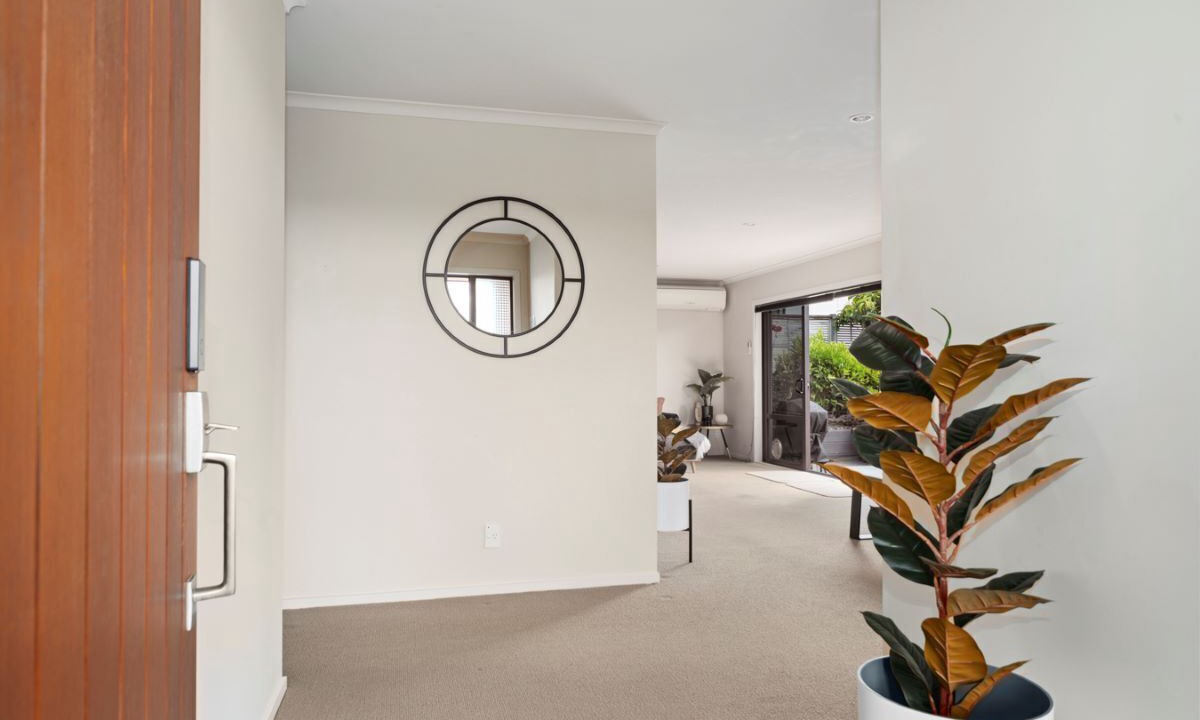 Photo of Others in Nukuhau