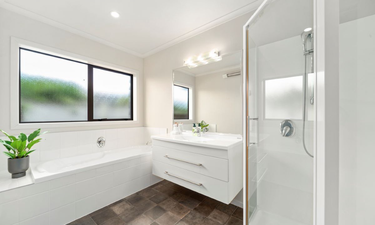 Photo of Others in Nukuhau