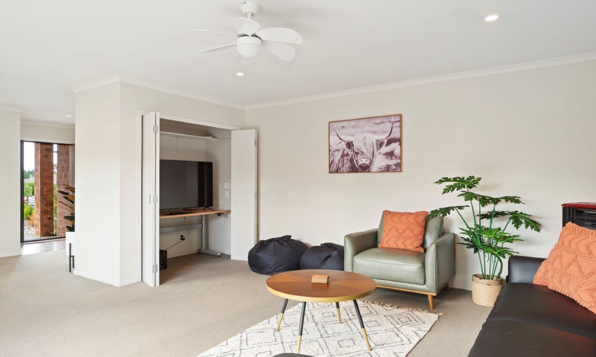 Photo of Others in Nukuhau