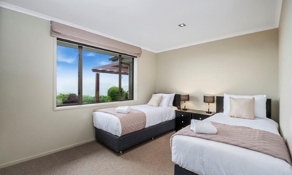 Photo of Others in Acacia Bay