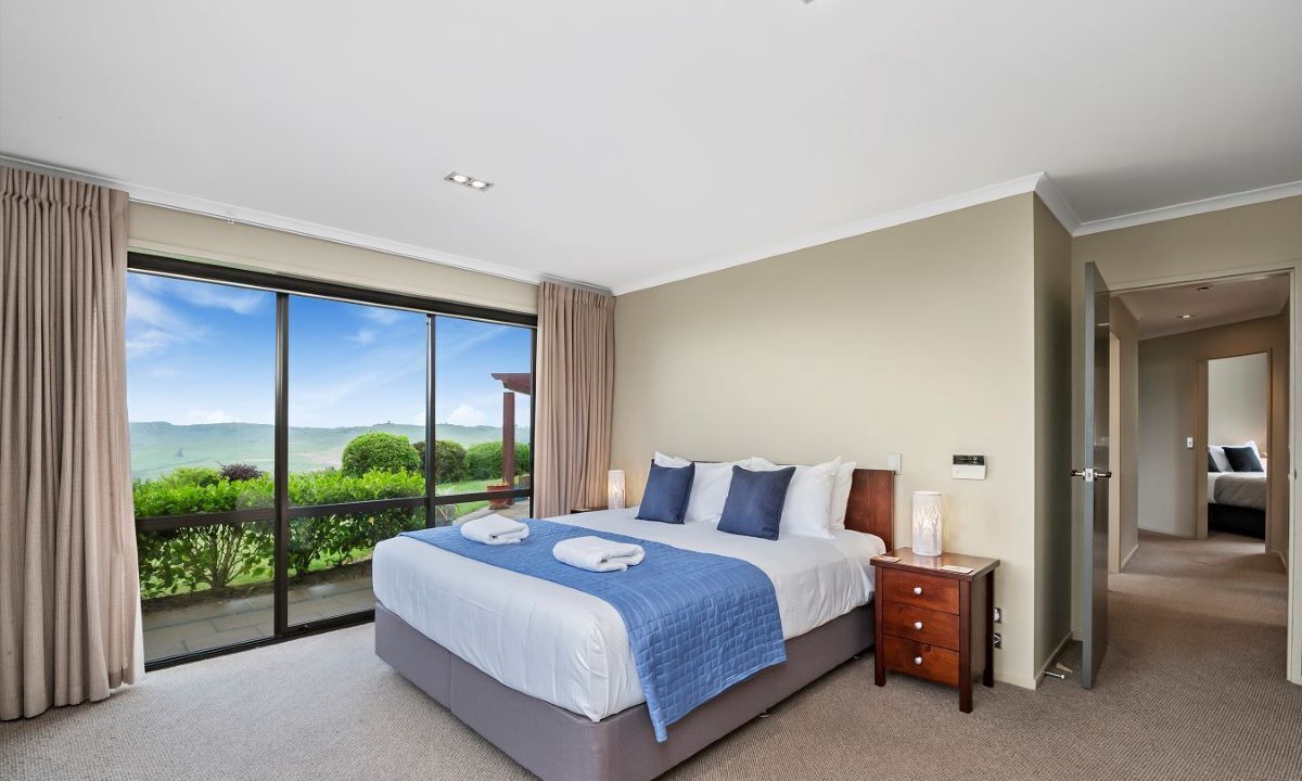 Photo of Others in Acacia Bay