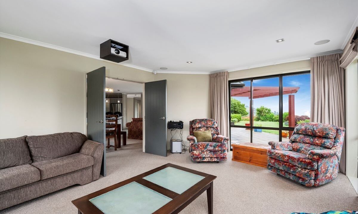 Photo of Others in Acacia Bay