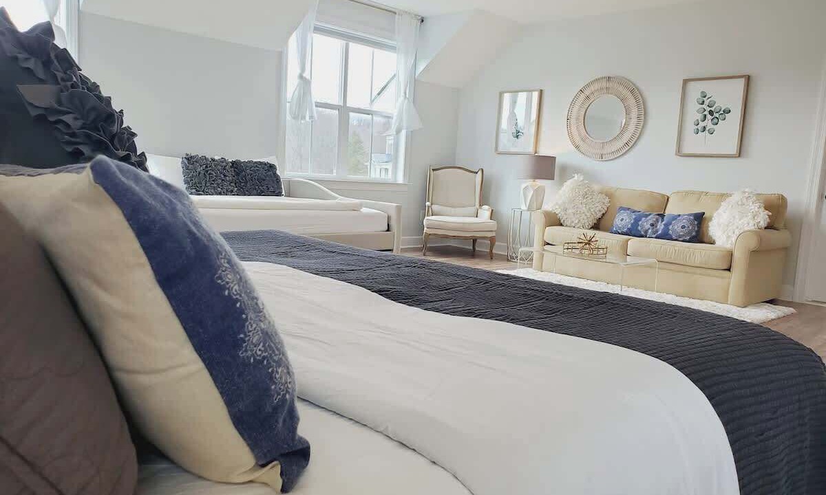 Photo of Bedroom in Leesburg