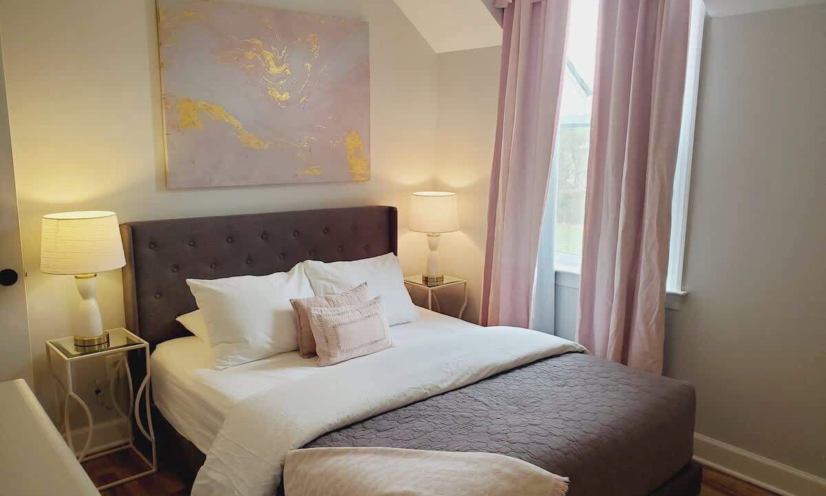 Photo of Bedroom in Leesburg