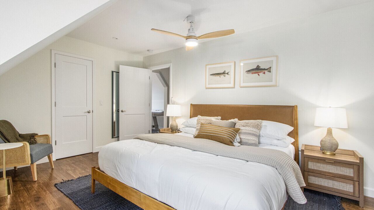 Photo of Bedroom in Sister Lakes