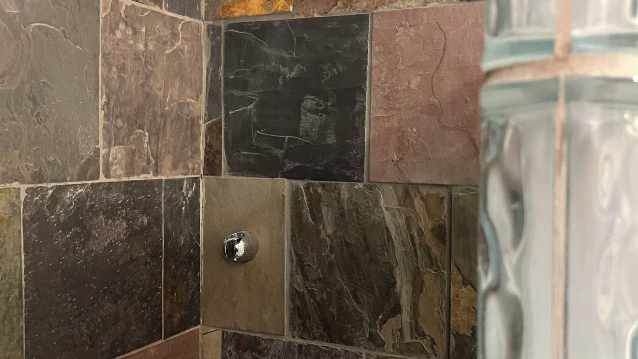 Photo of Bathroom in Benton Park