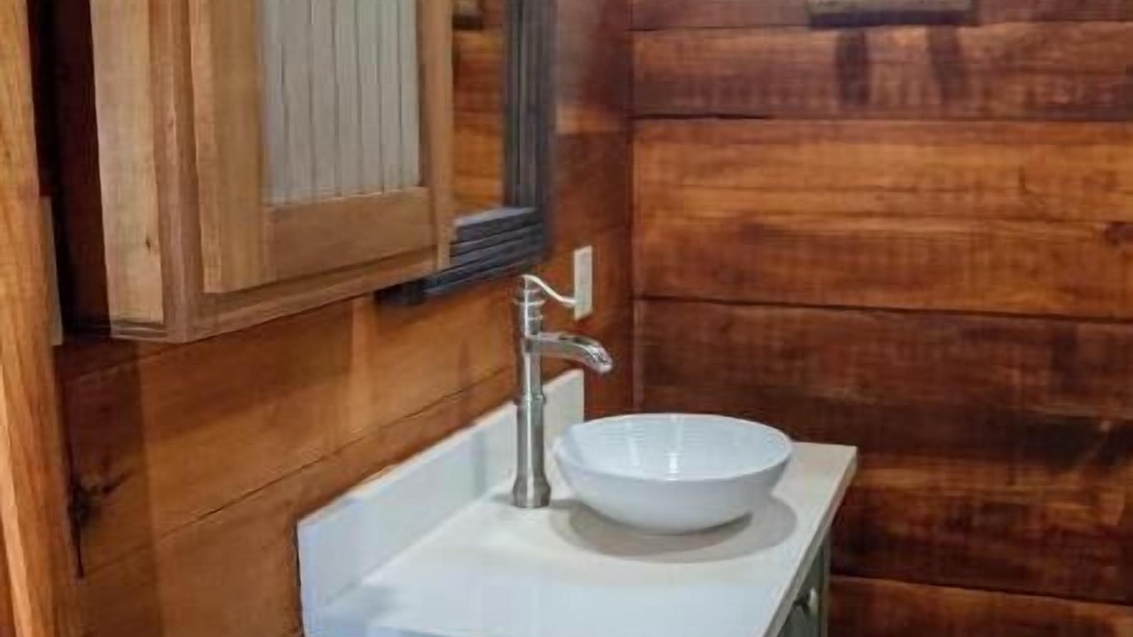 Photo of Bathroom in Broussard