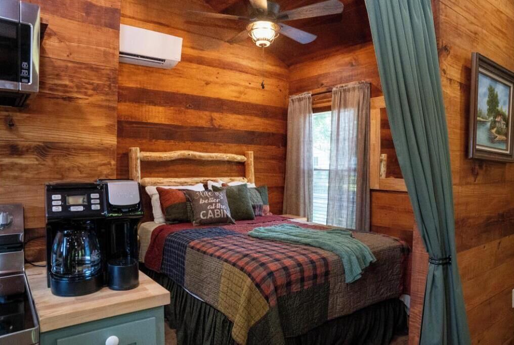 Photo of Bedroom in Broussard