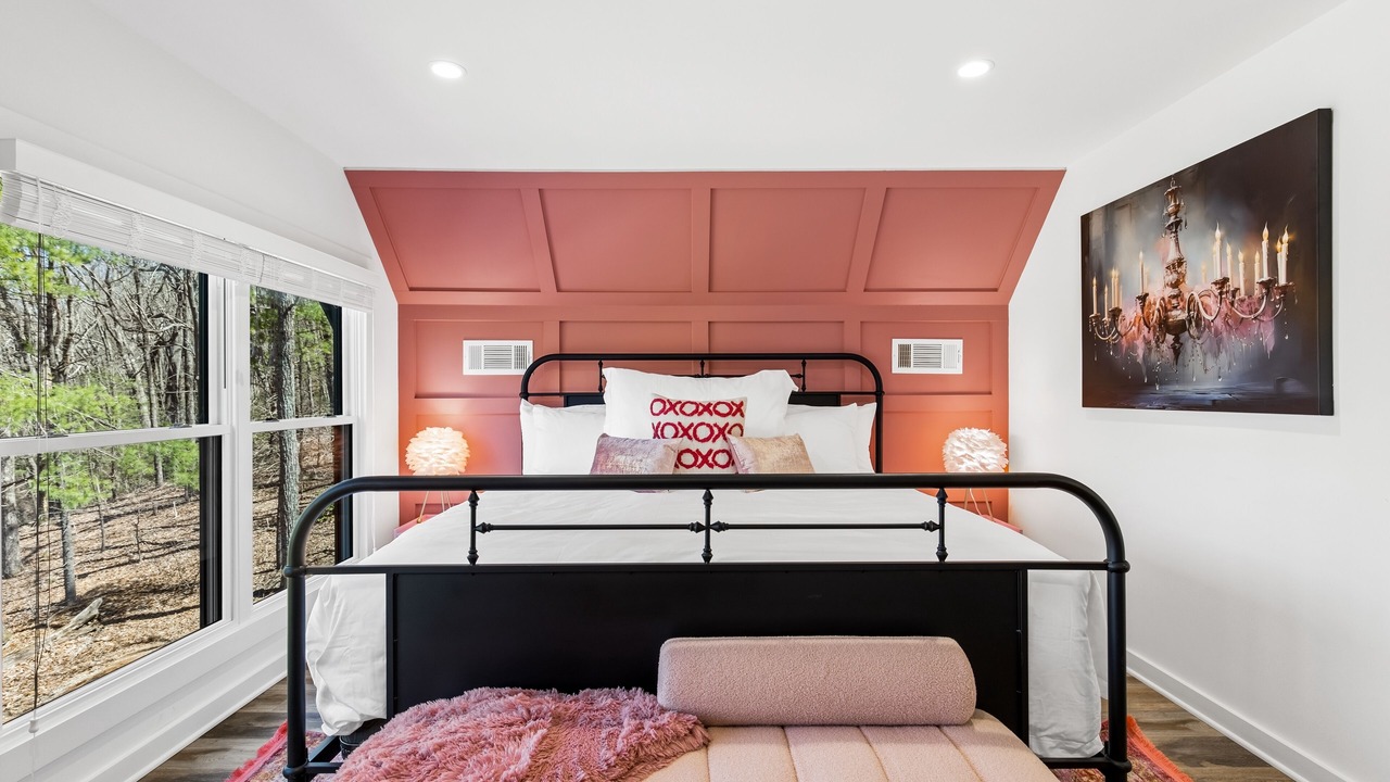 Photo of Bedroom in Blairsville