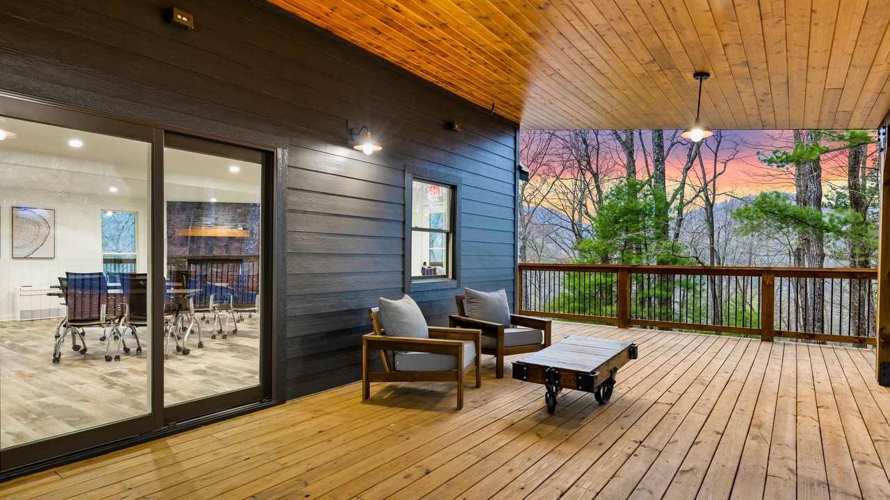 Photo of Patio Balcony in Blairsville