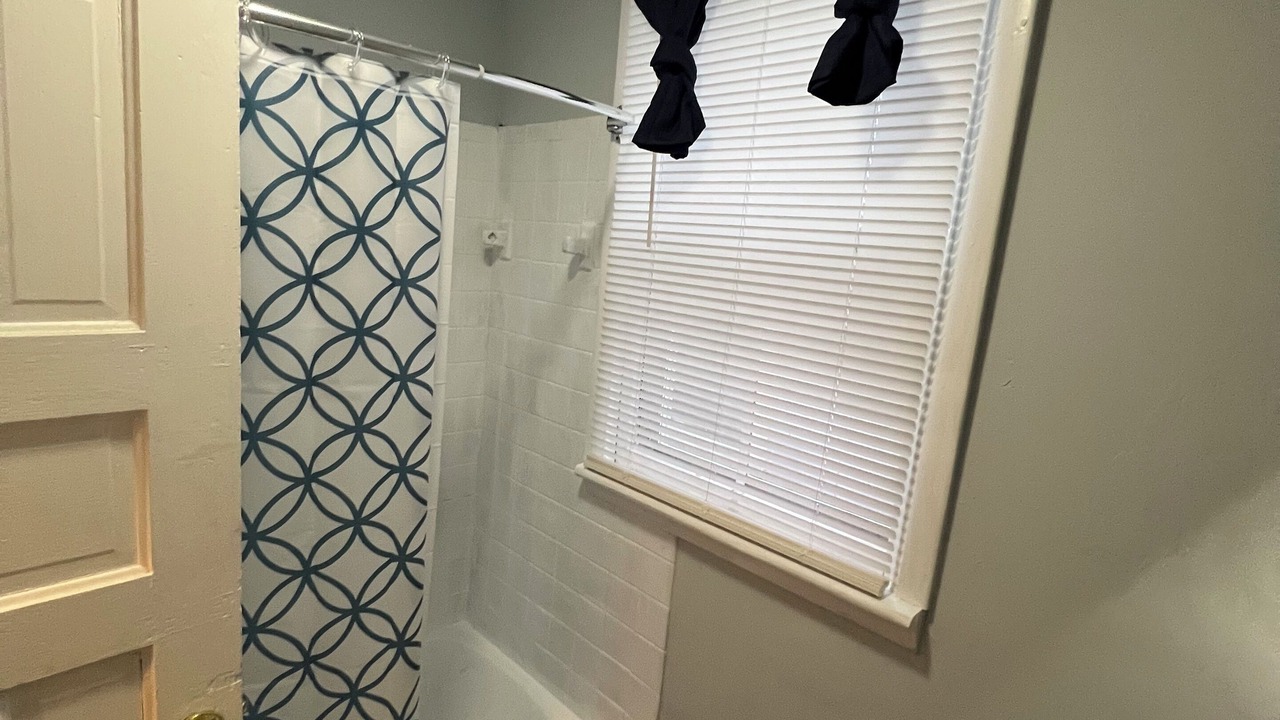 Photo of Bathroom in Albany