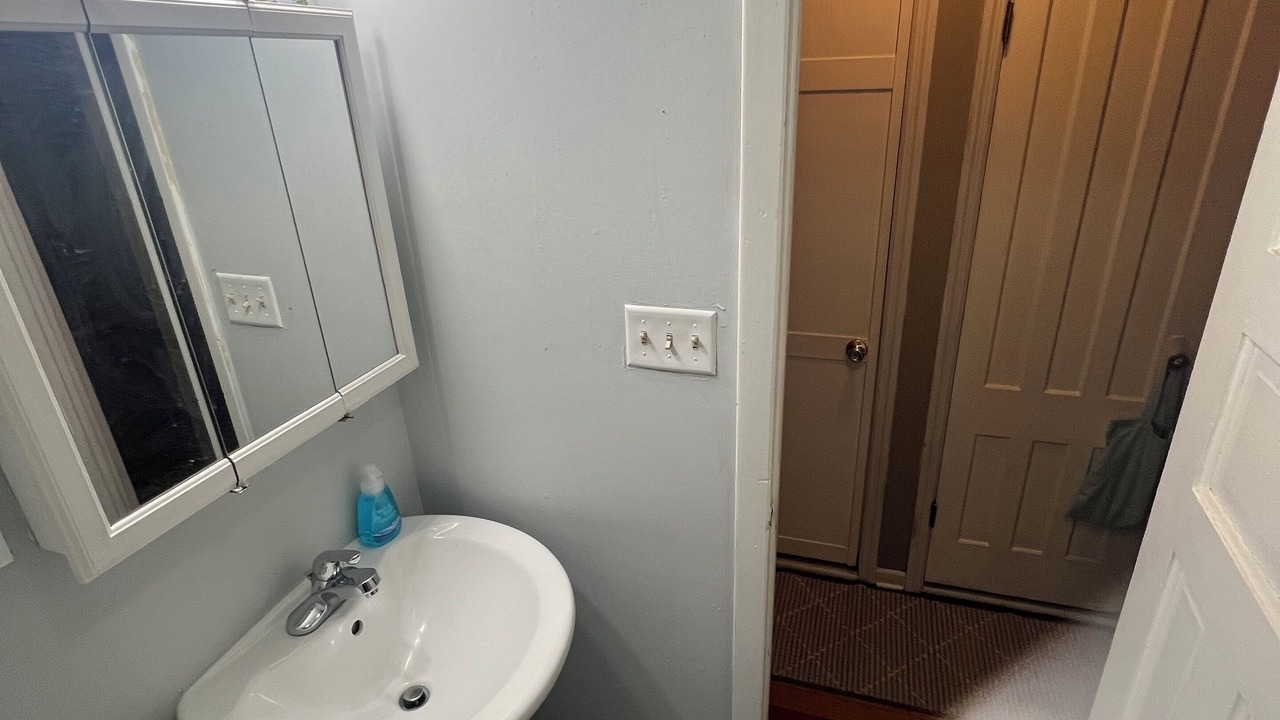 Photo of Bathroom in Albany