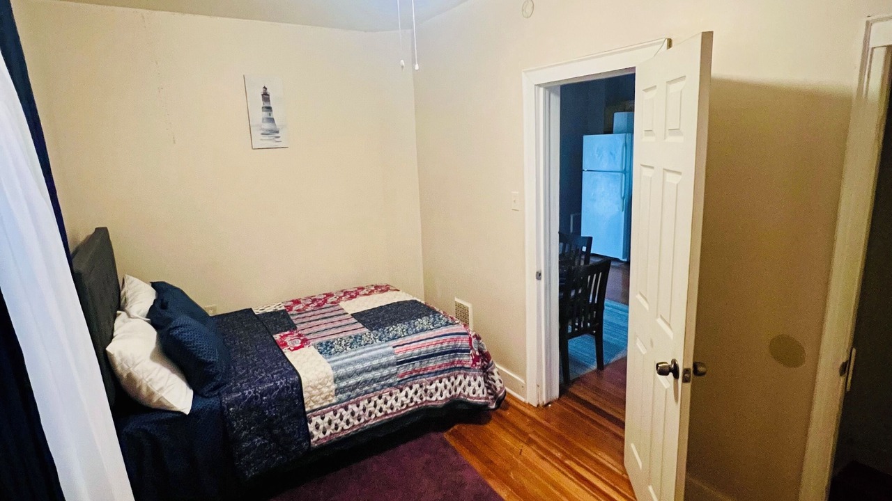 Photo of Bedroom in Albany