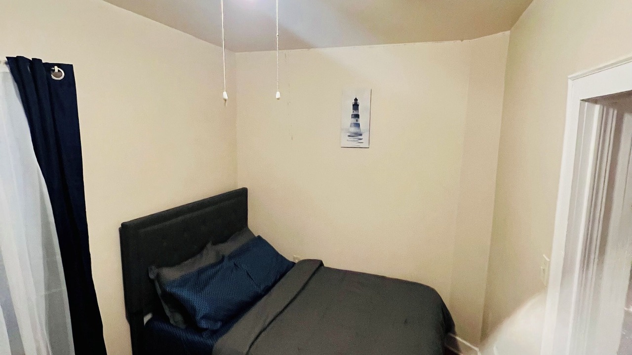 Photo of Bedroom in Albany