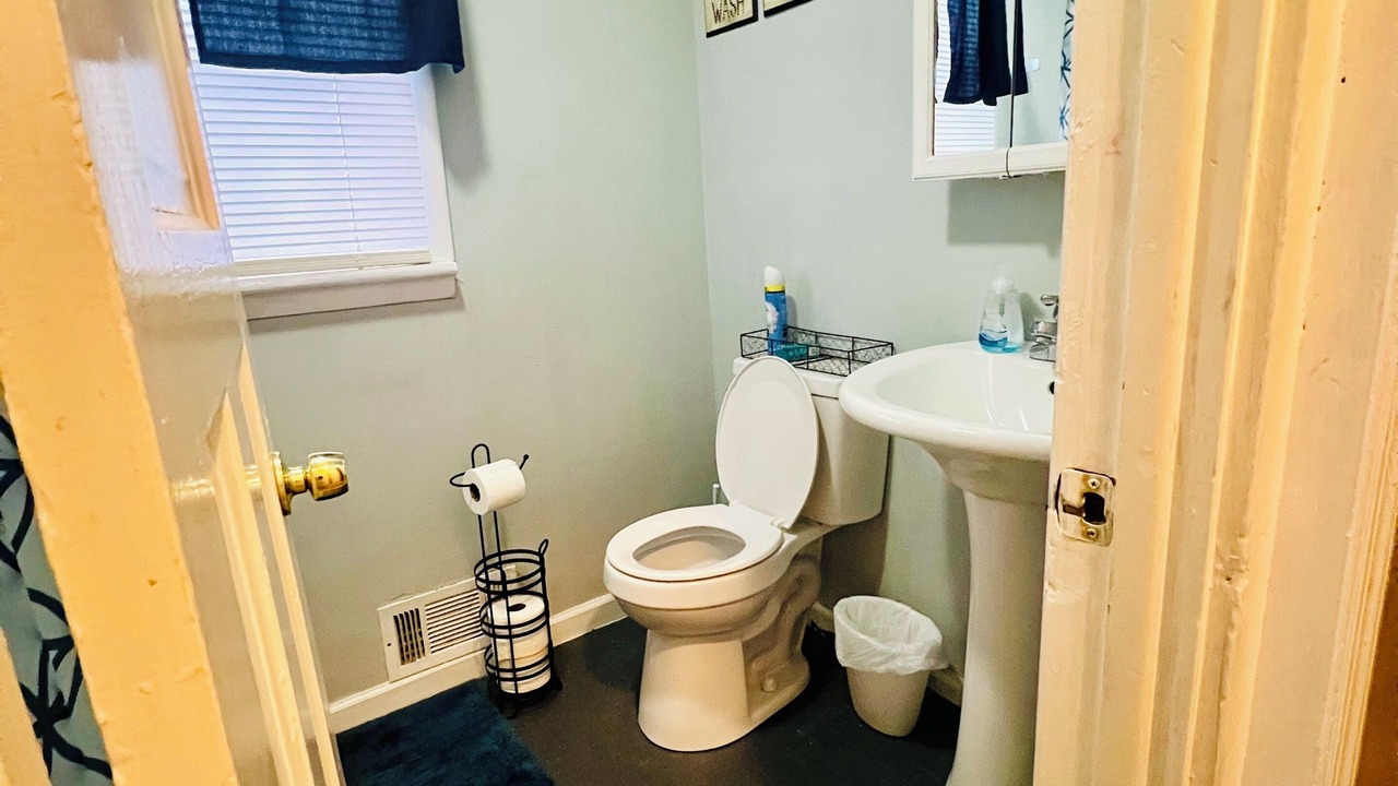 Photo of Bathroom in Albany