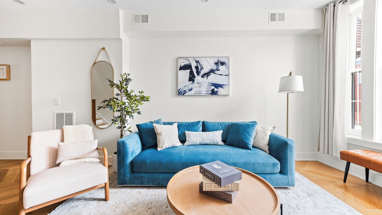 Photo of Livingroom in Jersey City