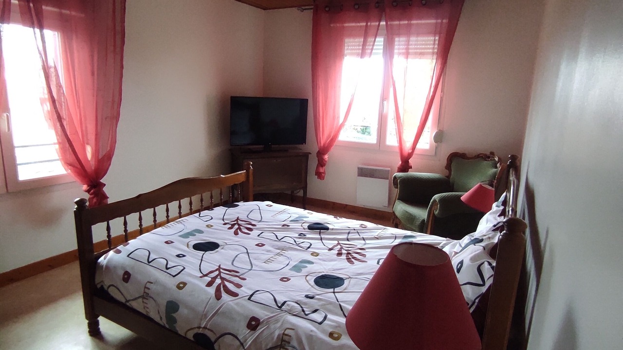 Photo of Bedroom in Rives Dervoises
