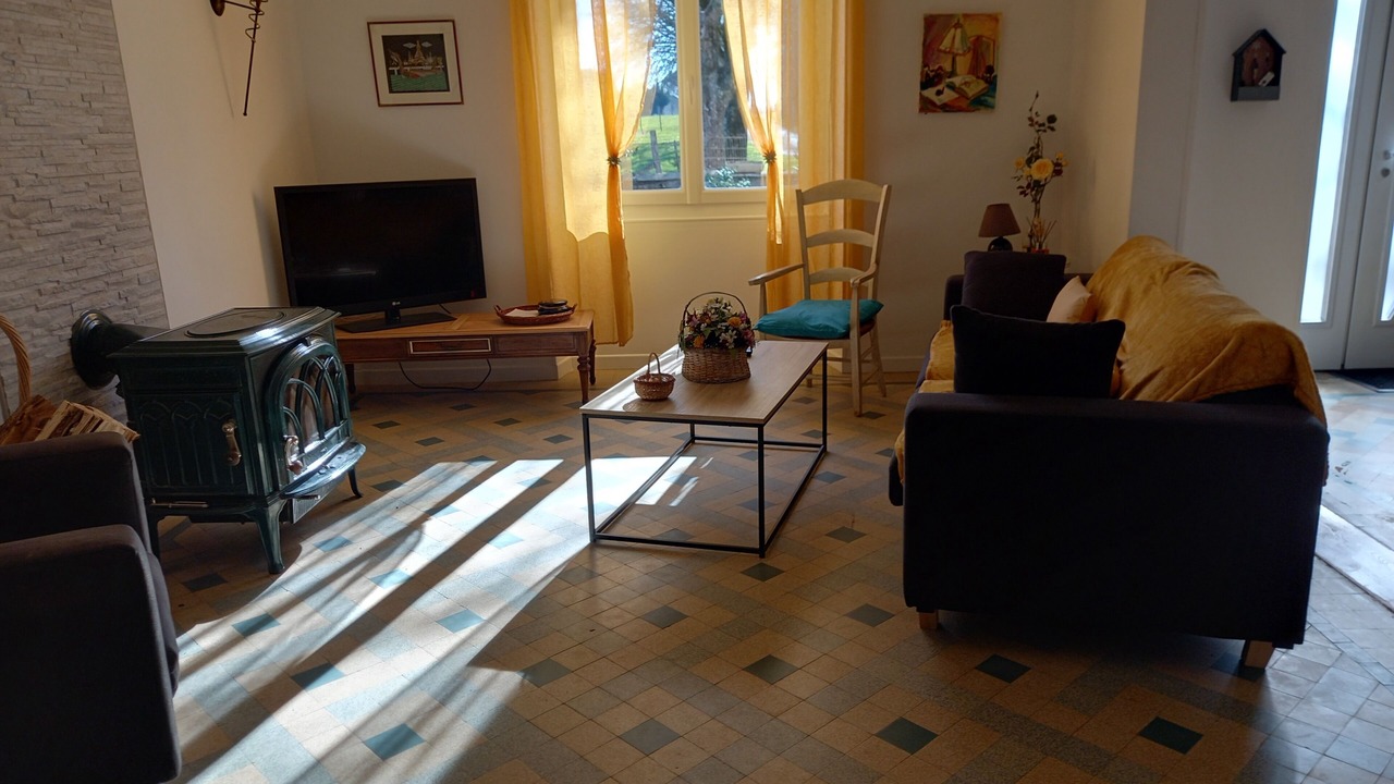 Photo of Livingroom in Saint-Jean-de-Marcel