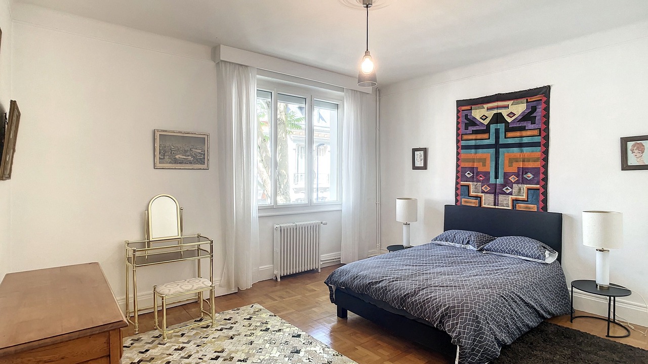 Photo of Bedroom in Republique