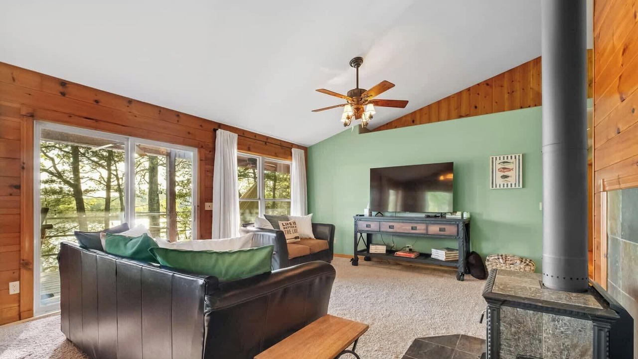 Photo of Livingroom in Golden
