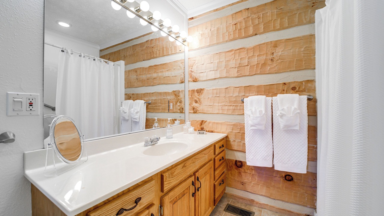 Photo of Bathroom in Newport