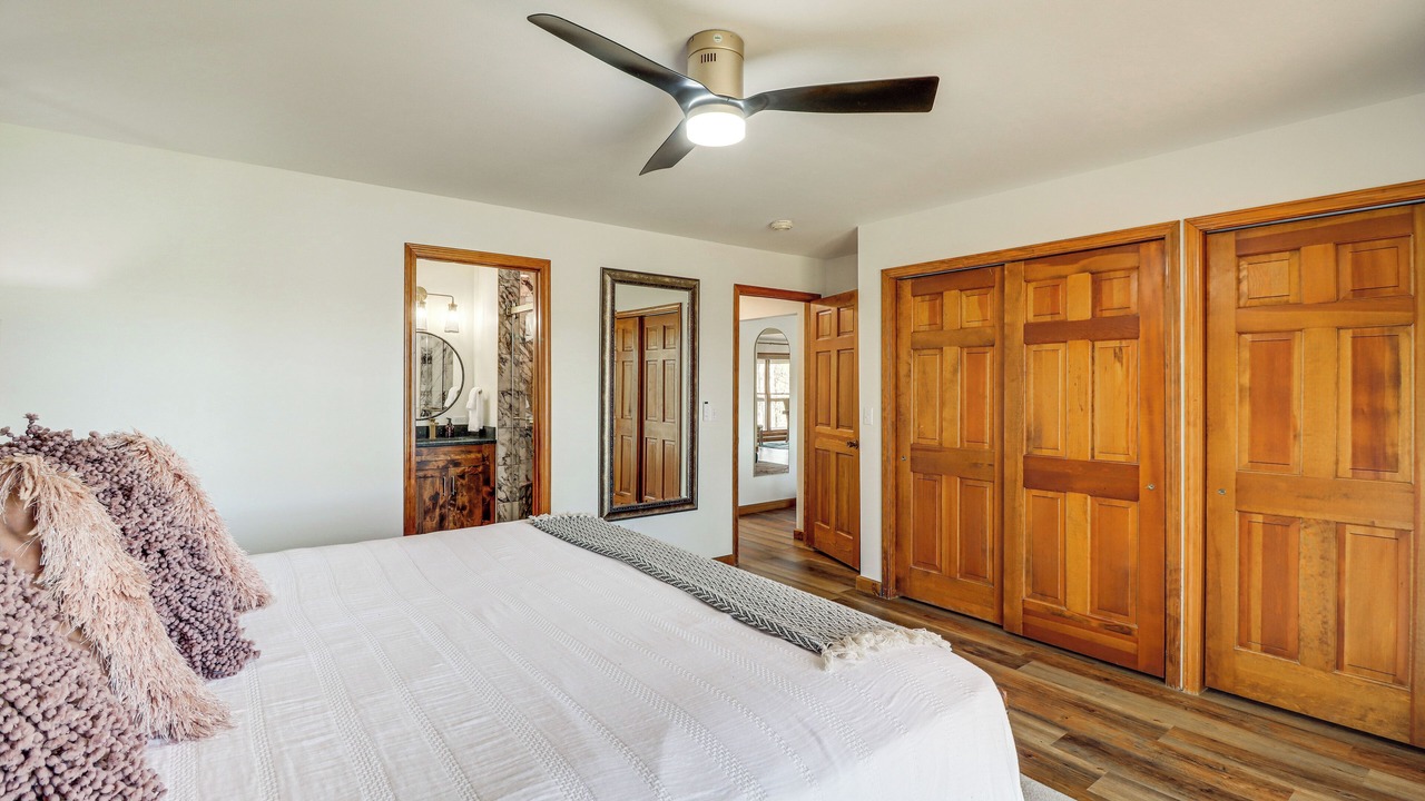 Photo of Bedroom in Higden