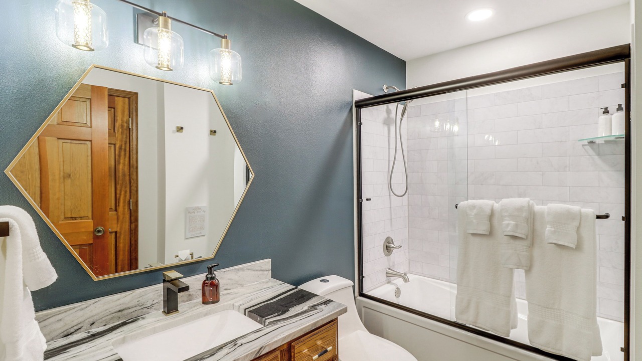 Photo of Bathroom in Higden