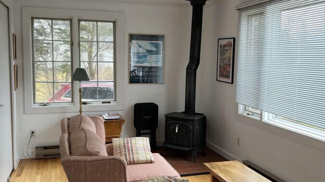 Photo of Bedroom in Vinalhaven