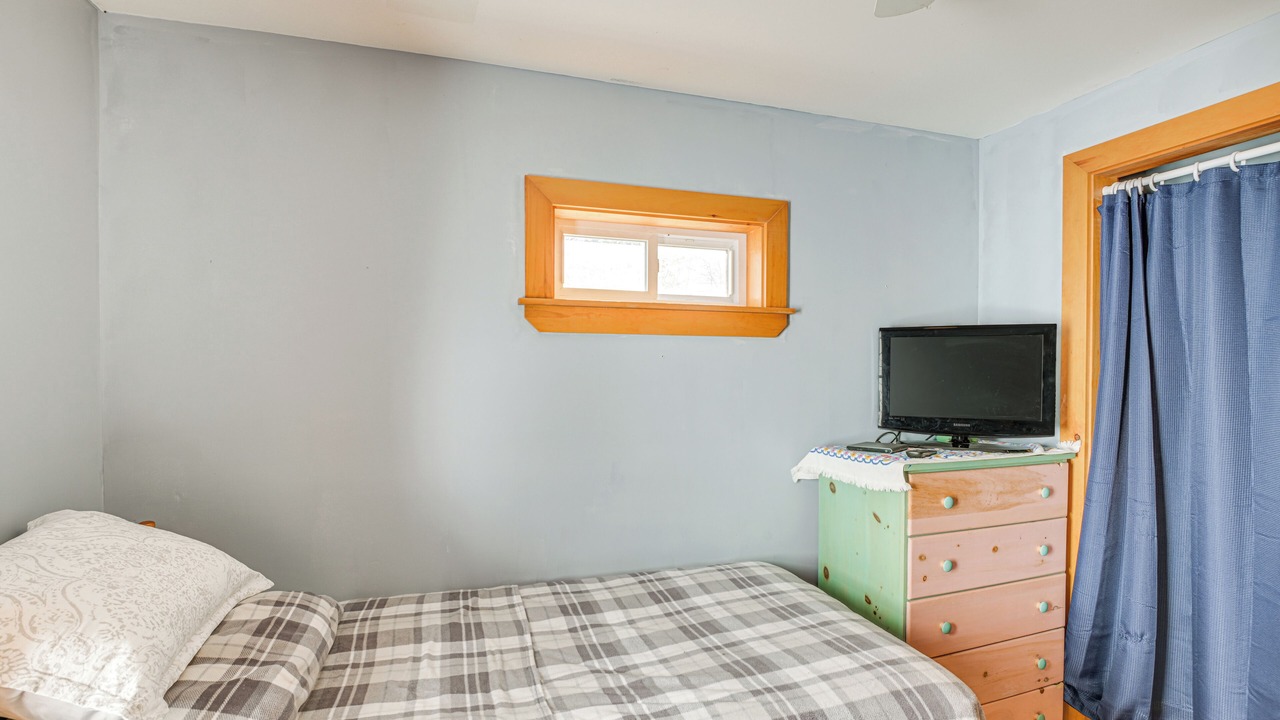 Photo of Bedroom in Bangor