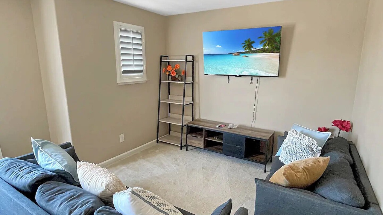 Photo of Livingroom in Antioch