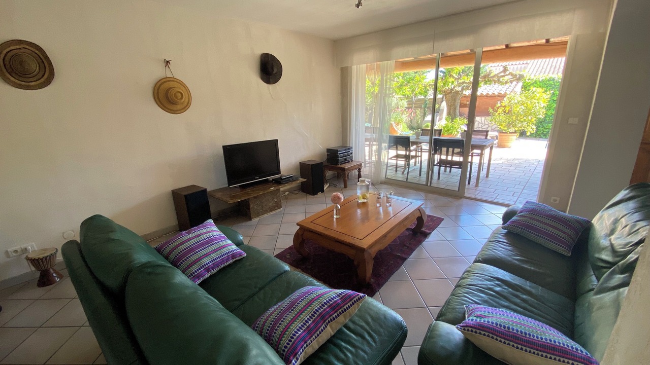 Photo of Livingroom in Pont-Saint-Esprit