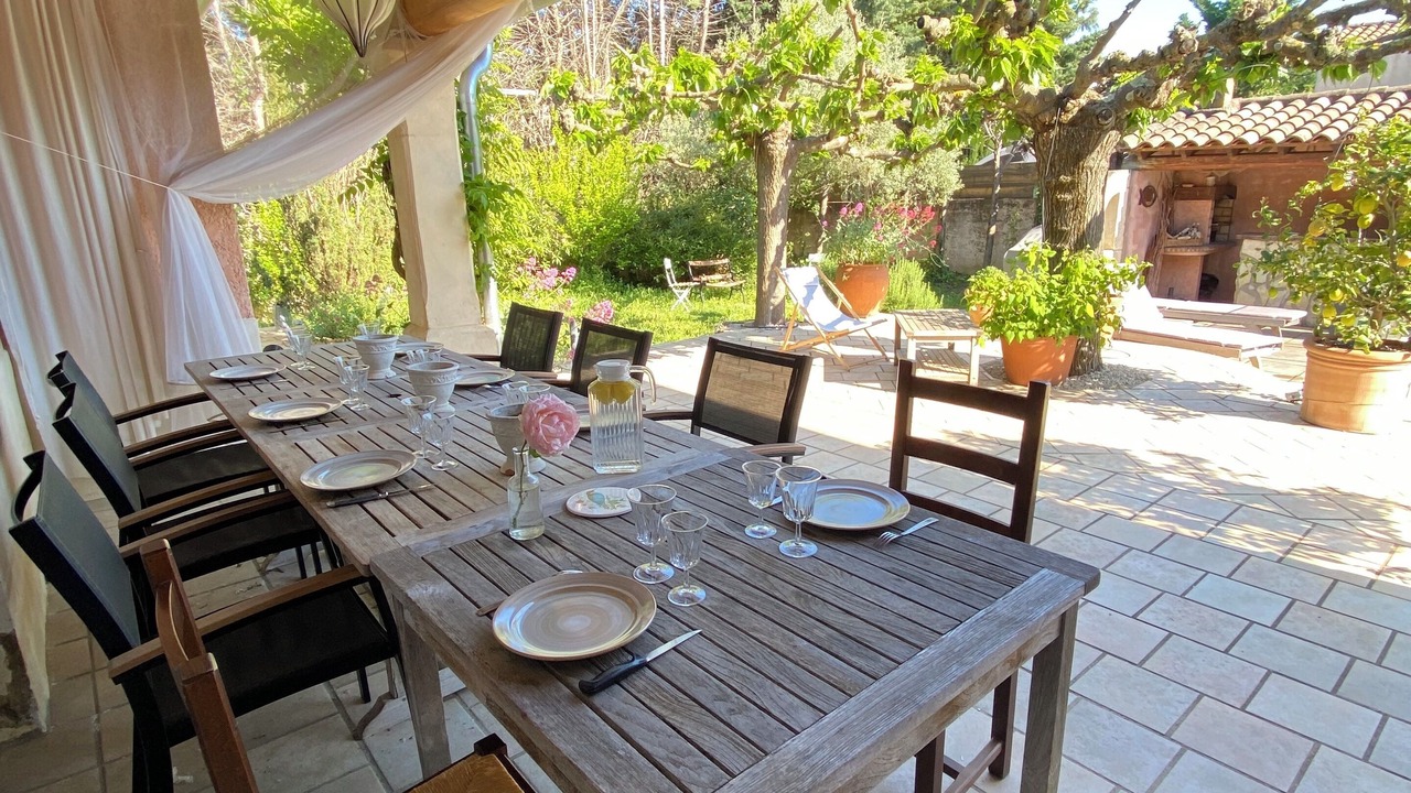Photo of Outdoor in Pont-Saint-Esprit