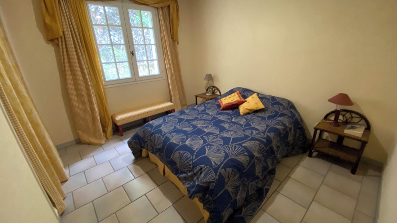 Photo of Bedroom in Pont-Saint-Esprit