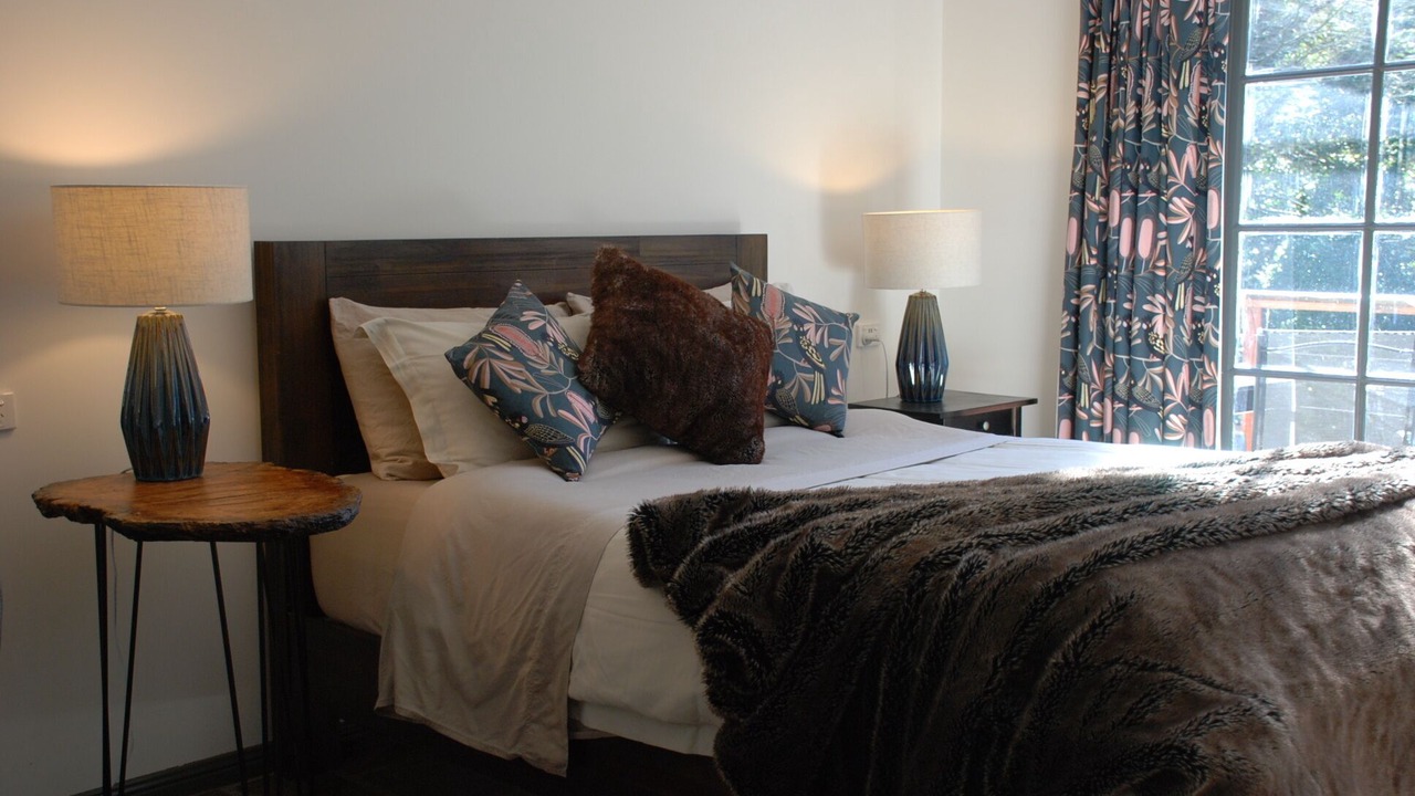 Photo of Bedroom in Mountain Lagoon