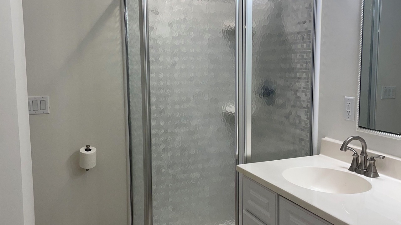 Photo of Bathroom in Beach Haven West