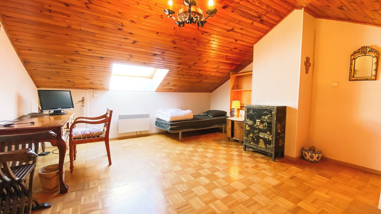 Photo of Bedroom in Varces-Allieres-et-Risset